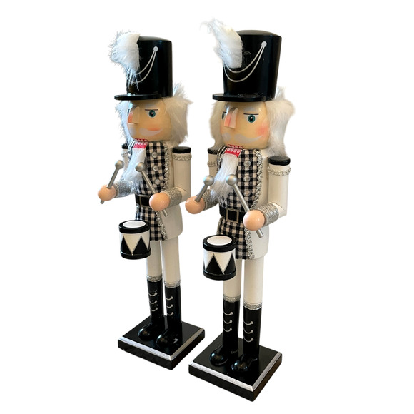 (2) Christmas Nutcracker Drummer Soldiers 14in Wood Black & White Checkered New - Picture 5 of 15